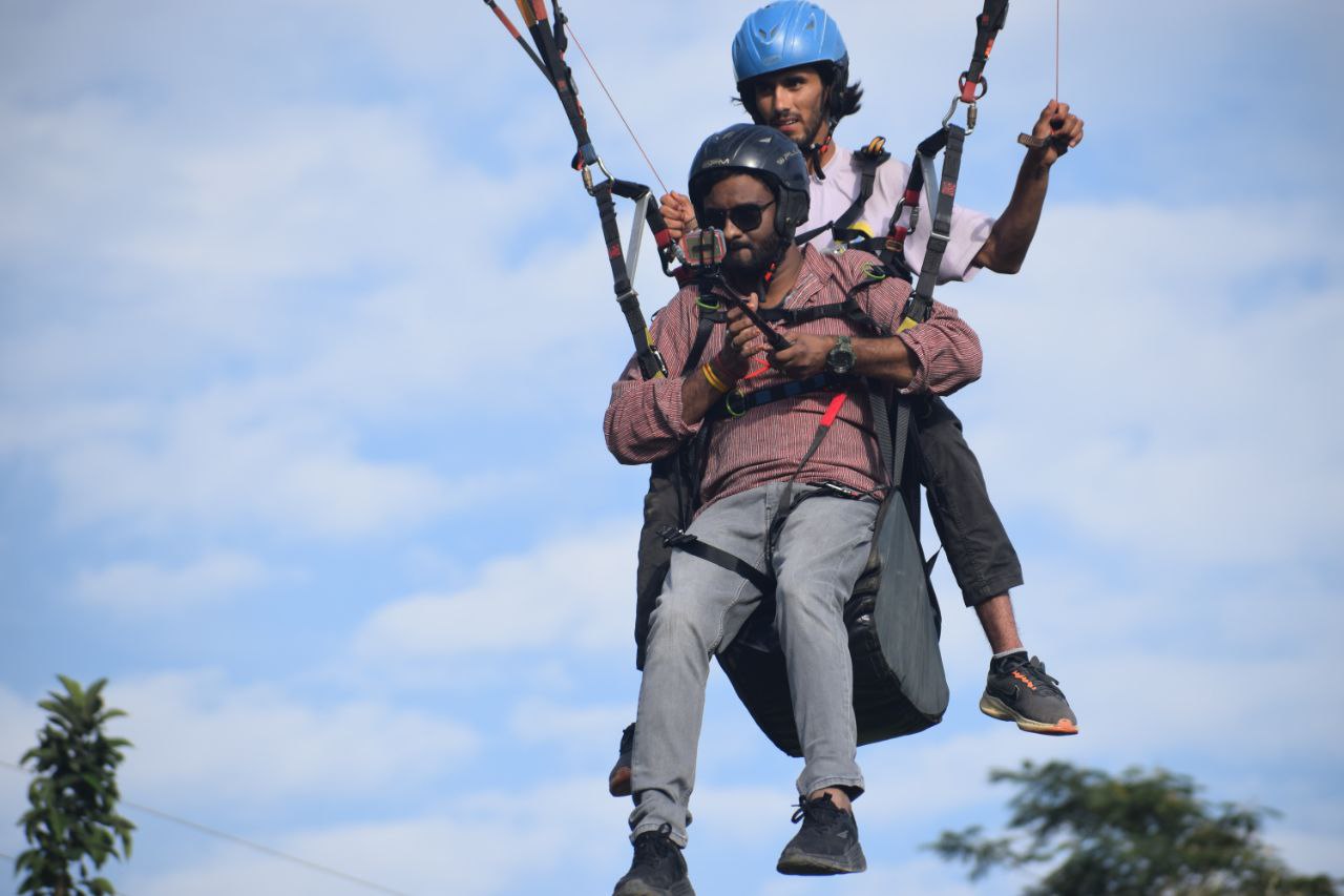 paragliding in Dharamshala